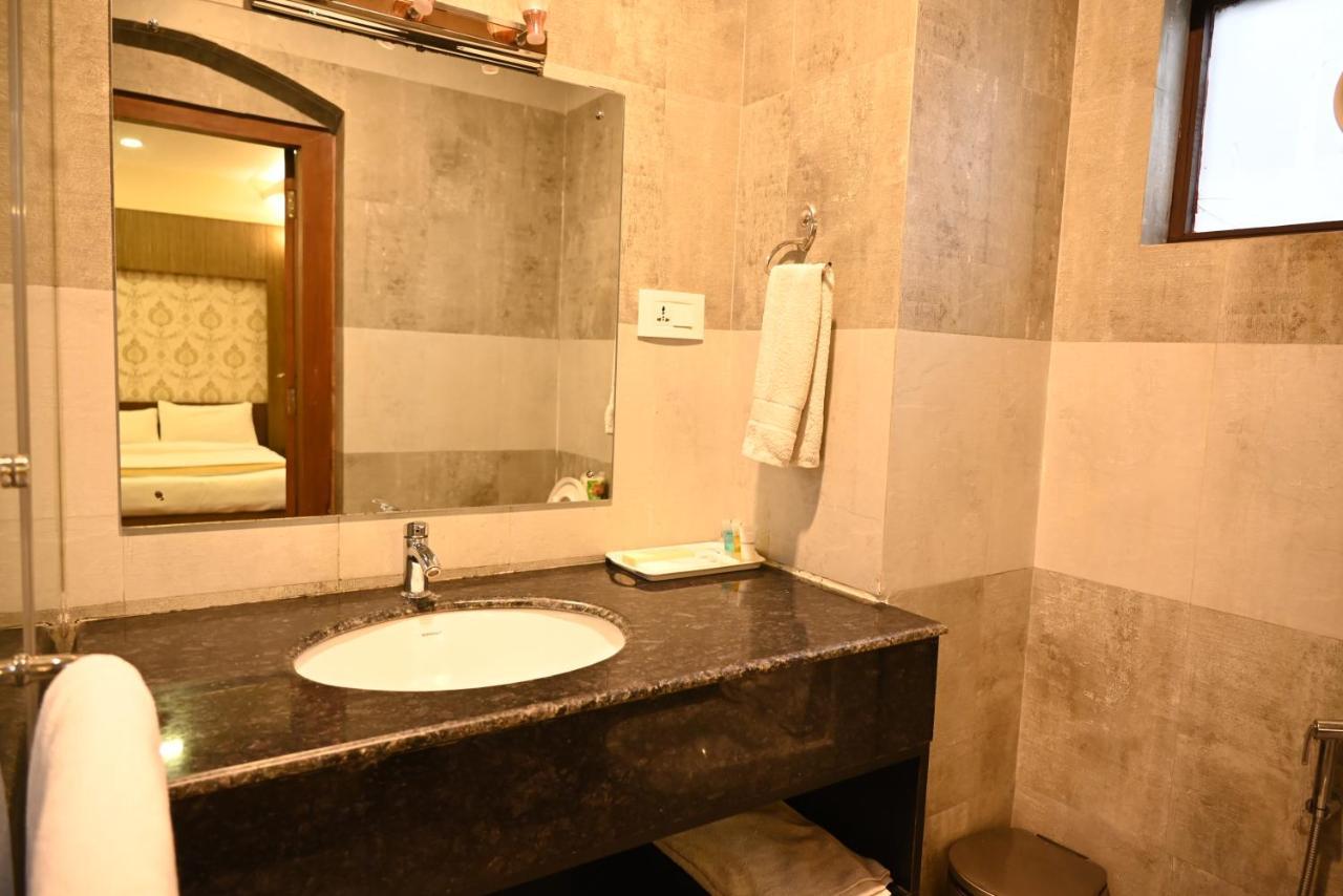 Aranya Boutique Hotel Kathmandu Bagian luar foto